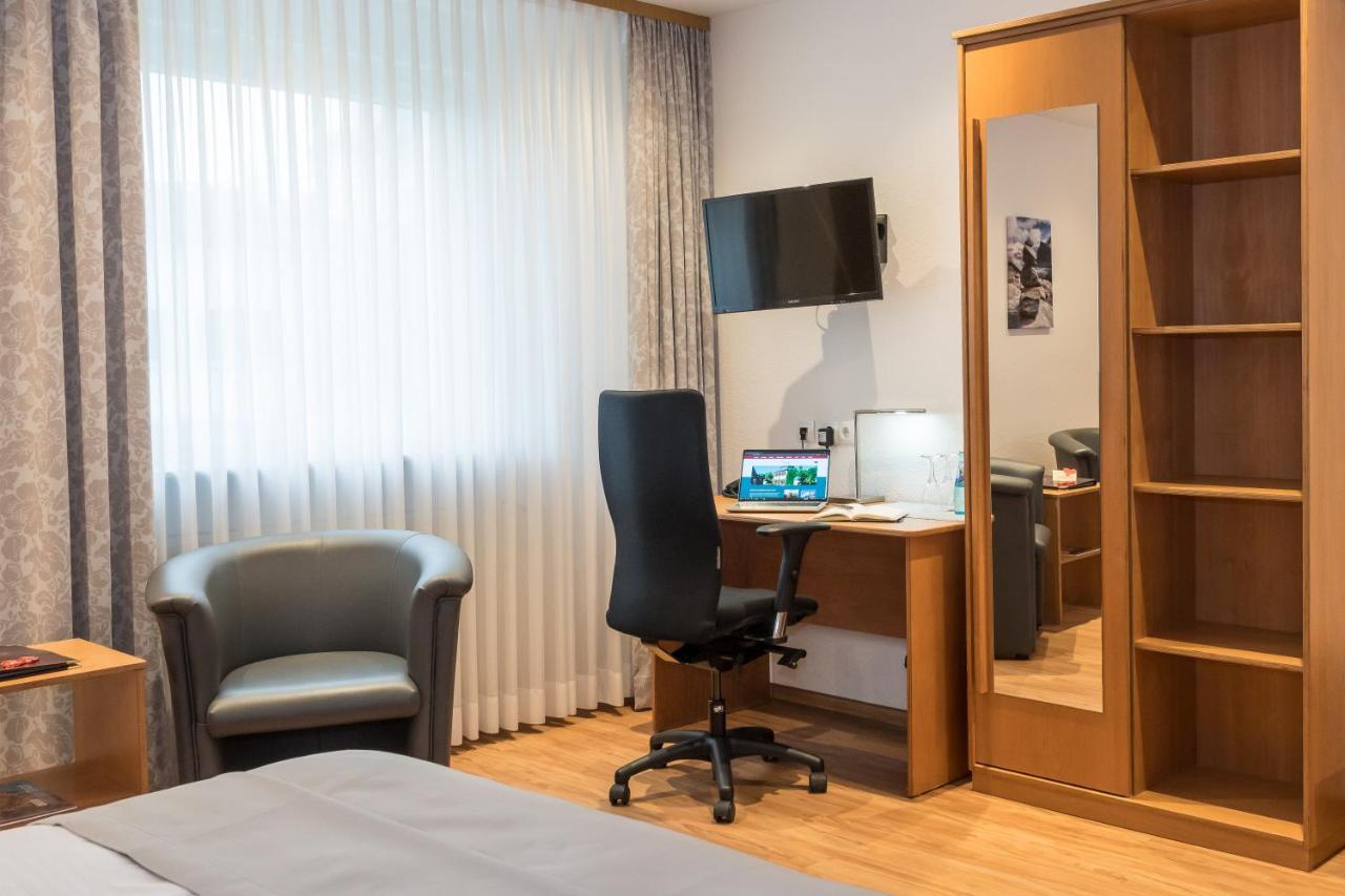 Hotel Elysee Seligenstadt Ngoại thất bức ảnh