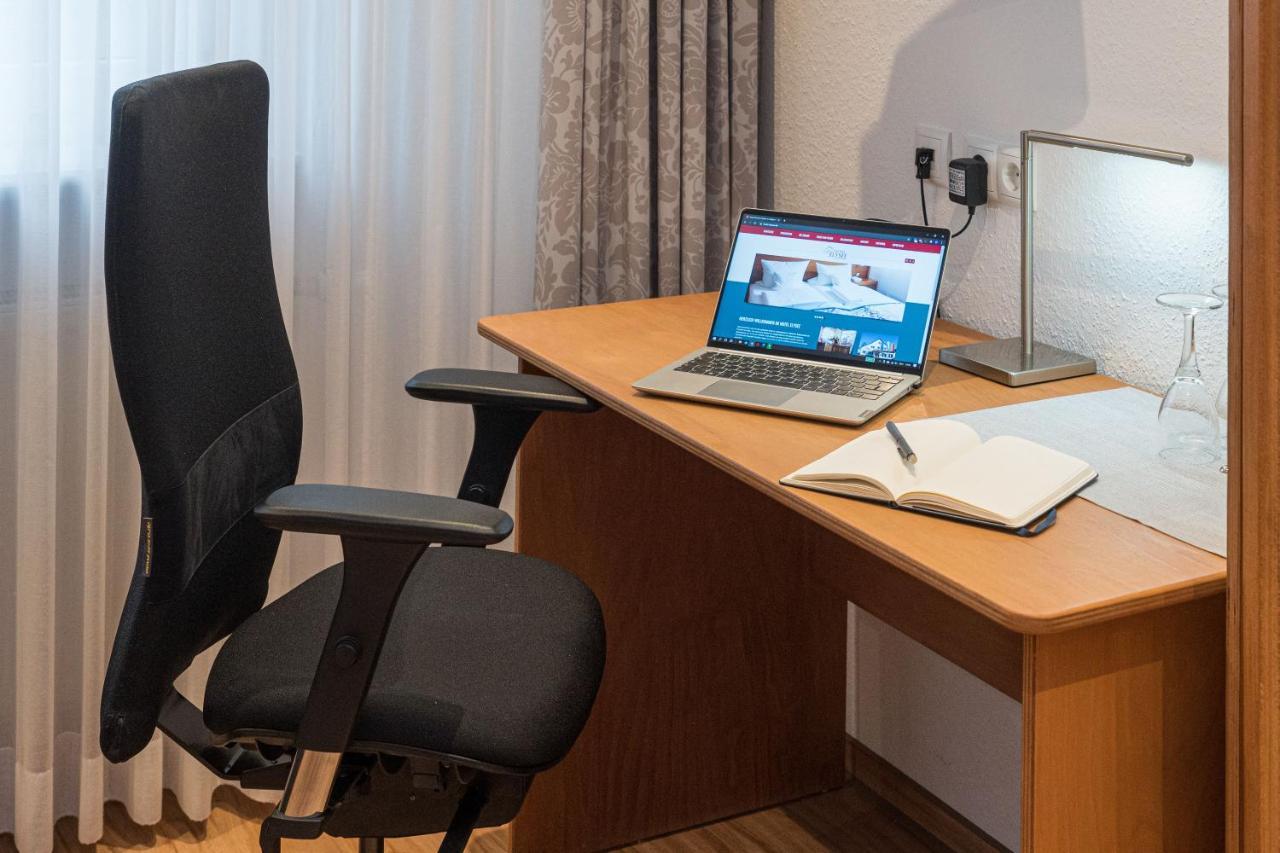 Hotel Elysee Seligenstadt Ngoại thất bức ảnh