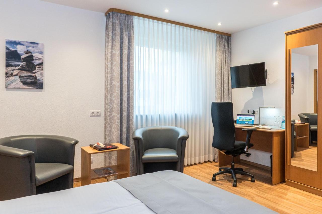 Hotel Elysee Seligenstadt Ngoại thất bức ảnh